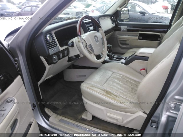 5LMEU78HX3ZJ15968 - 2003 LINCOLN AVIATOR 米色 照片 5