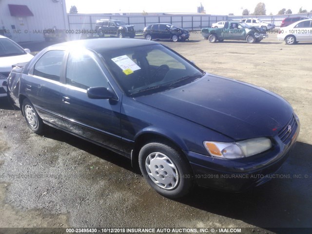 JT2BG22K1V0020725 - 1997 TOYOTA CAMRY LE/XLE BLUE photo 1