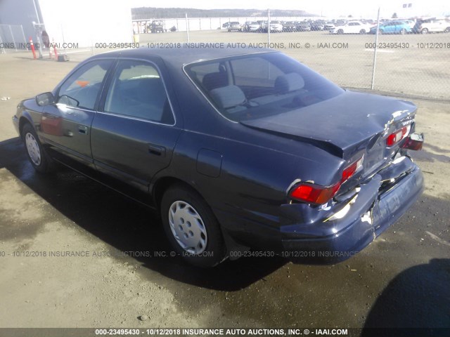 JT2BG22K1V0020725 - 1997 TOYOTA CAMRY LE/XLE BLUE photo 3