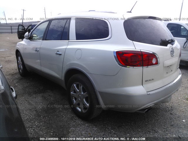 5GAER23748J265544 - 2008 BUICK ENCLAVE CXL CREAM photo 3