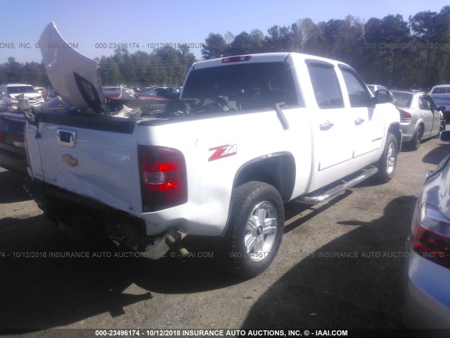 2GCEC13C371588029 - 2007 CHEVROLET SILVERADO C1500 CREW CAB WHITE photo 4