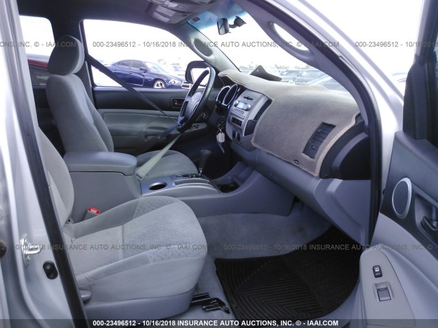 5TEJU62N78Z560145 - 2008 TOYOTA TACOMA DOUBLE CAB PRERUNNER SILVER photo 5