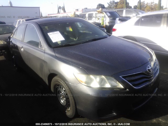 4T4BF3EK3BR198007 - 2011 TOYOTA CAMRY SE/LE/XLE GRAY photo 1