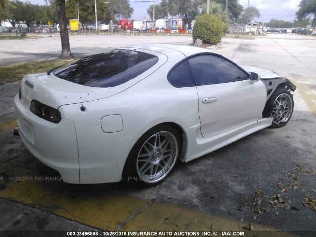 JT2JA82J9R0023000 - 1994 TOYOTA SUPRA SPORT ROOF WHITE photo 4