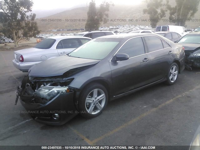 4T1BF1FK5EU301042 - 2014 TOYOTA CAMRY L/SE/LE/XLE Boz foto 2