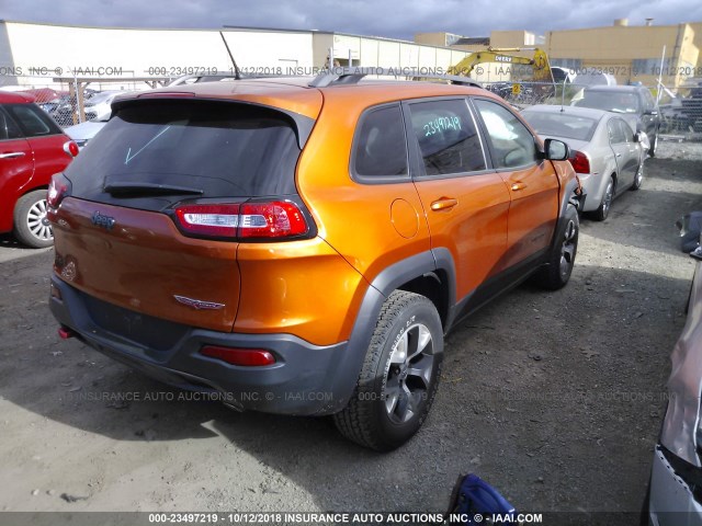 1C4PJMBS1FW587834 - 2015 JEEP CHEROKEE TRAILHAWK ORANGE photo 4