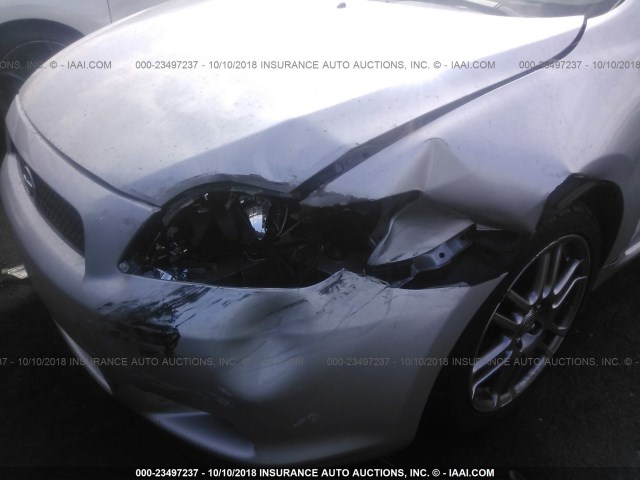JTKDE3B74A0305462 - 2010 TOYOTA SCION TC 银色 照片 6