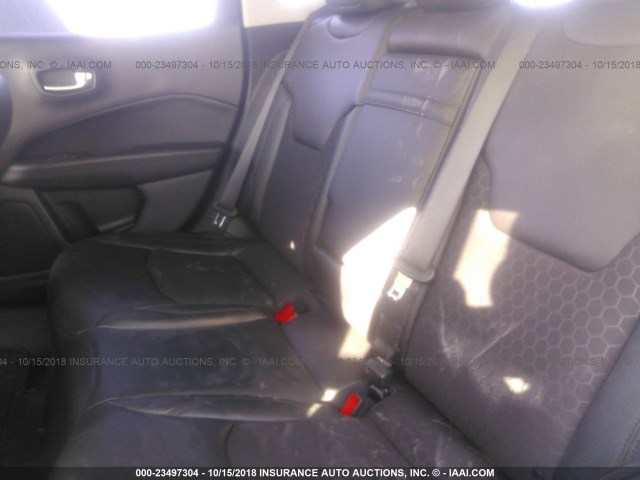 3C4NJDBB2JT395358 - 2018 JEEP COMPASS LATITUDE 黑色 照片 8