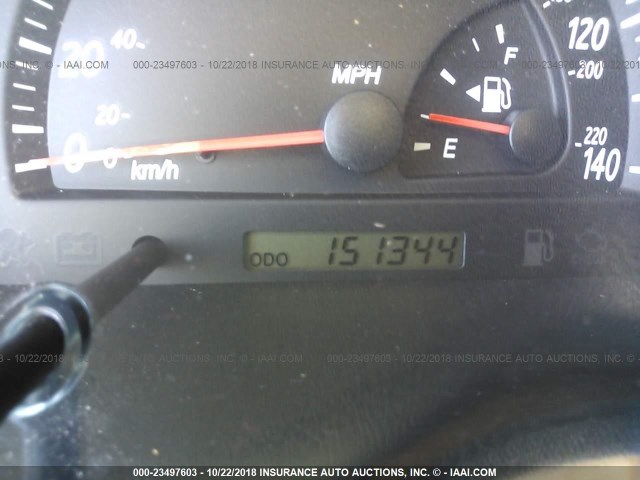 JTDBE32K840278547 - 2004 TOYOTA CAMRY LE/XLE WHITE photo 7