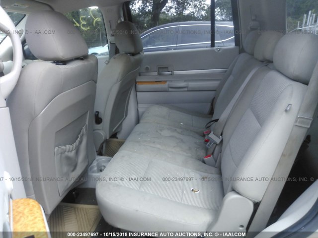 1A8HX58P99F715939 - 2009 CHRYSLER ASPEN LIMITED GOLD photo 8