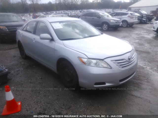 4T4BE46K29R054806 - 2009 TOYOTA CAMRY SE/LE/XLE SILVER photo 1