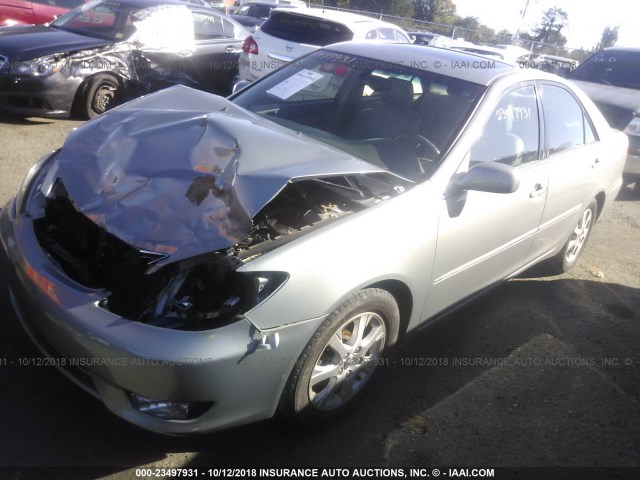 4T1BF30K85U618379 - 2005 TOYOTA CAMRY LE/XLE/SE 银色 照片 2