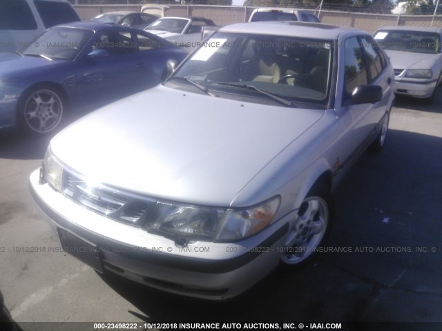 YS3DF58N1X2070675 - 1999 SAAB 9-3 SE SILVER photo 2