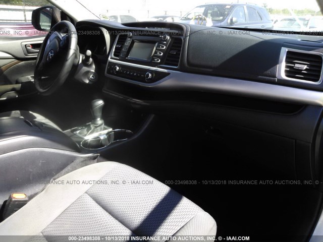 5TDZKRFH1GS173407 - 2016 TOYOTA HIGHLANDER LE/LE PLUS GRAY photo 5