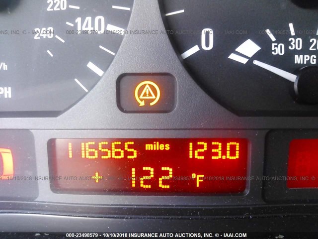 WBAAZ33434KP85390 - 2004 BMW 325 IS SULEV GRAY photo 7