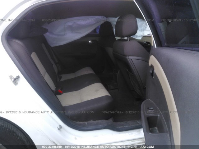 1G1ZH57B59F231726 - 2009 CHEVROLET MALIBU 1LT WHITE photo 8