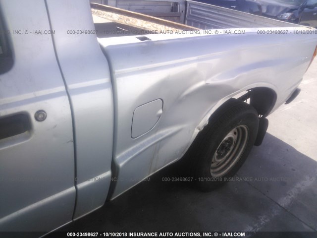 4F4YR12DX3TM14718 - 2003 MAZDA B2300 SILVER photo 6