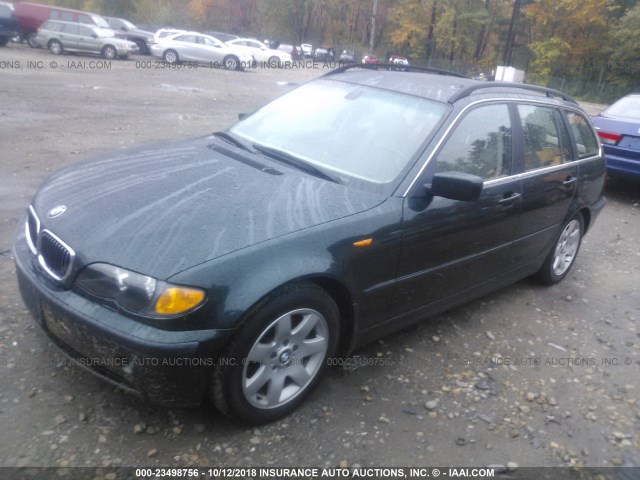 WBAAX13453PJ00589 - 2003 BMW 325 IT GREEN photo 2