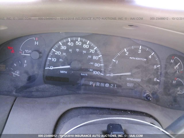 5LMRU27A7YLJ04736 - 2000 LINCOLN NAVIGATOR Schwarz Foto 7