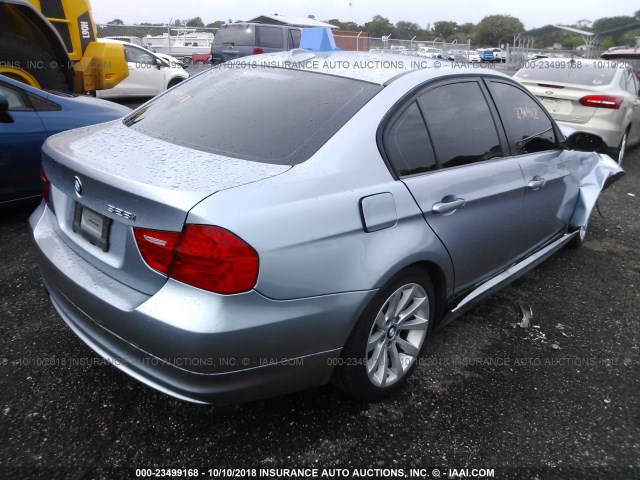 WBAPH7G50BNN05833 - 2011 BMW 328 I BLUE photo 4