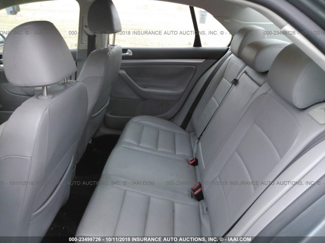 3VWEF71K27M146112 - 2007 VOLKSWAGEN JETTA WOLFSBURG 灰色 照片 8