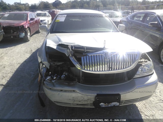 1LNHM82W45Y669979 - 2005 LINCOLN TOWN CAR SIGNATURE LIMITED BEIGE photo 6