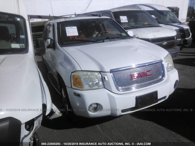 1GKES63M862260178 - 2006 GMC ENVOY DENALI WHITE photo 1