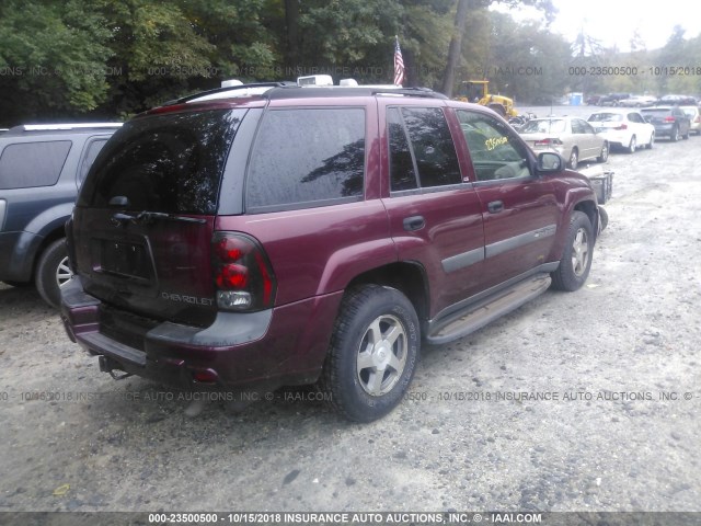 1GNDT13S042263215 - 2004 CHEVROLET TRAILBLAZER LS/LT PURPLE photo 4