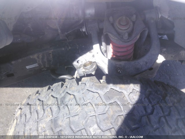 5TESN92N0YZ708994 - 2000 TOYOTA TACOMA XTRACAB PRERUNNER თეთრი ფოტო 6