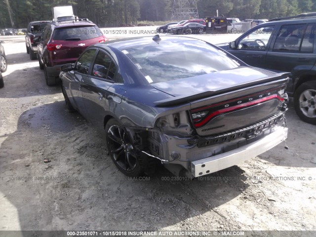 2C3CDXCT5HH587811 - 2017 DODGE CHARGER R/T GRAY photo 3