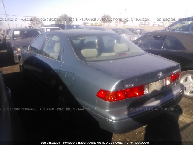 4T1BG22K91U814779 - 2001 TOYOTA CAMRY CE/LE/XLE 蓝色 照片 3