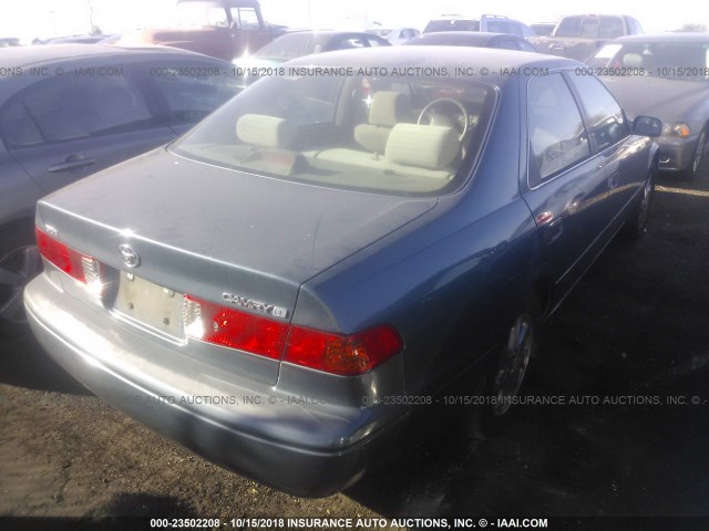 4T1BG22K91U814779 - 2001 TOYOTA CAMRY CE/LE/XLE 蓝色 照片 4