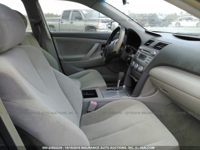 JTNBE46KX73078204 - 2007 TOYOTA CAMRY NEW GENERAT CE/LE/XLE/SE BLUE photo 5