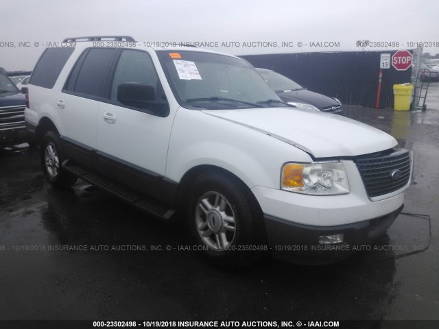 1FMPU15575LA70738 - 2005 FORD EXPEDITION XLT WHITE photo 1