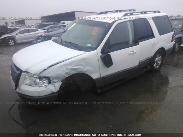 1FMPU15575LA70738 - 2005 FORD EXPEDITION XLT WHITE photo 2