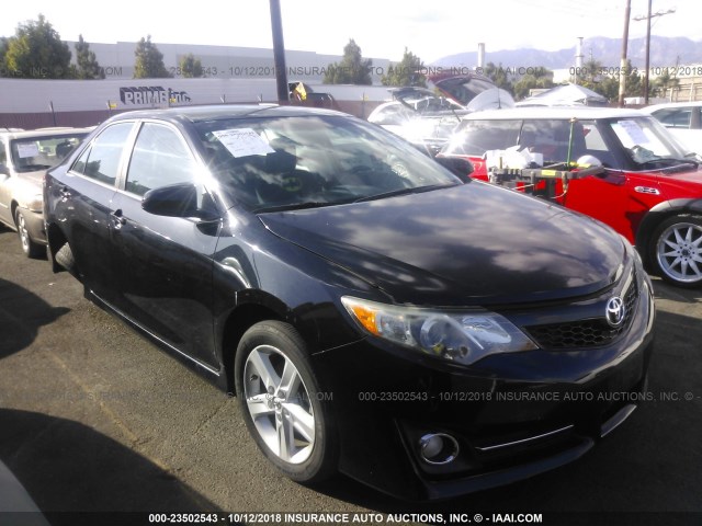 4T1BF1FK5EU308122 - 2014 TOYOTA CAMRY L/SE/LE/XLE Qara foto 1