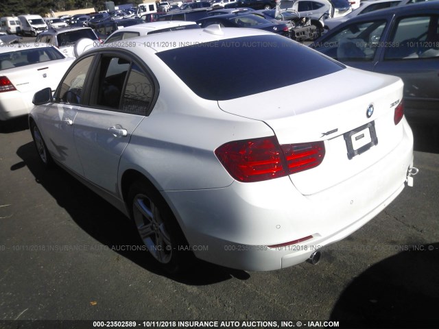 WBA3C3C57EPV90447 - 2014 BMW 320 I/XDRIVE WHITE photo 3