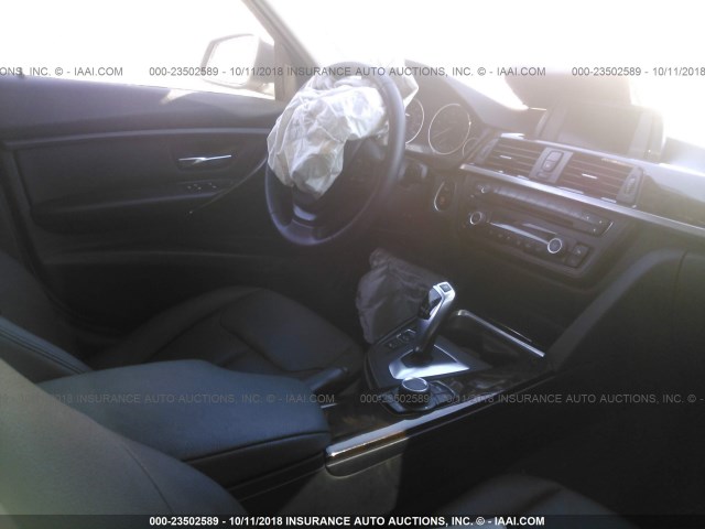WBA3C3C57EPV90447 - 2014 BMW 320 I/XDRIVE WHITE photo 5