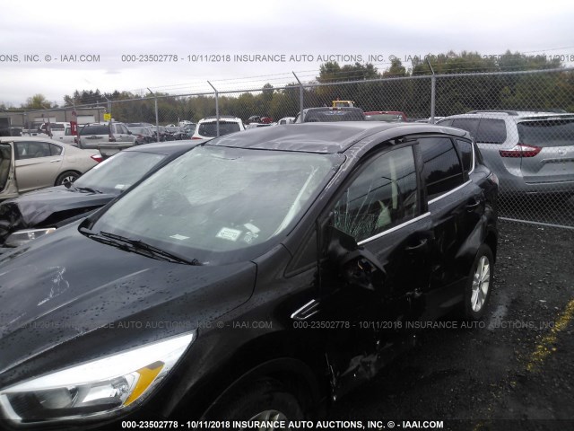 1FMCU9G9XHUC70833 - 2017 FORD ESCAPE SE BLACK photo 6