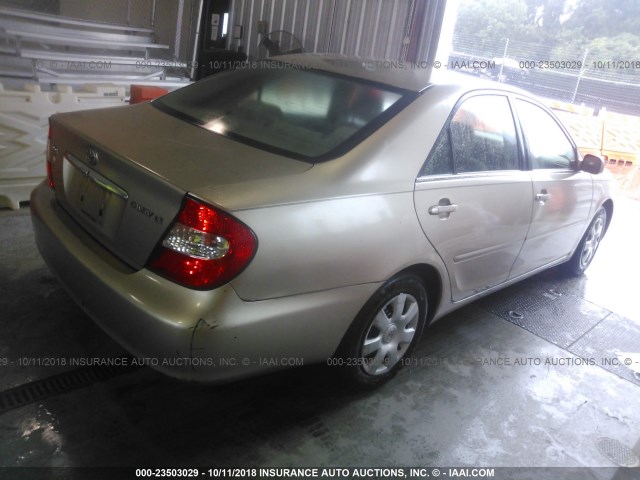 4T1BE32K82U052624 - 2002 TOYOTA CAMRY LE/XLE/SE BEIGE photo 4