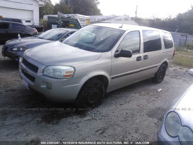 1GNDV23127D156585 - 2007 CHEVROLET UPLANDER LS GOLD photo 2