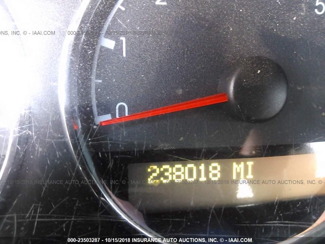 1GNDV23127D156585 - 2007 CHEVROLET UPLANDER LS GOLD photo 7