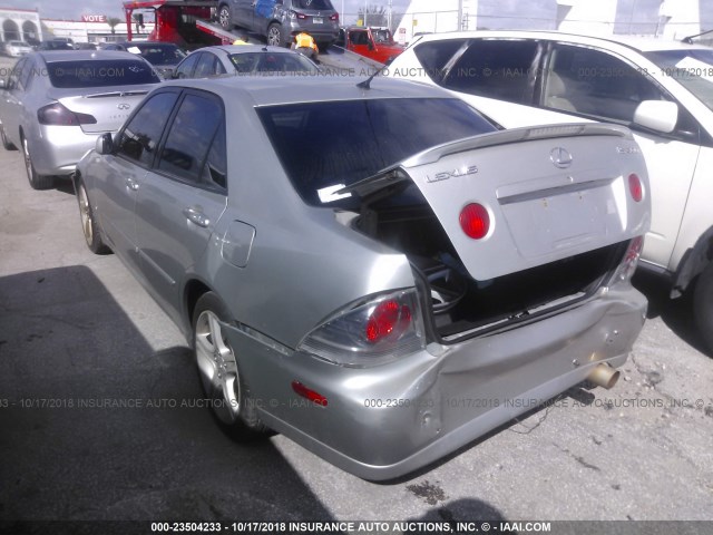 JTHBD192840081972 - 2004 LEXUS IS 300 SILVER photo 3