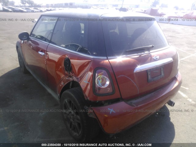 WMWSU3C52DT372379 - 2013 MINI COOPER ORANGE photo 3