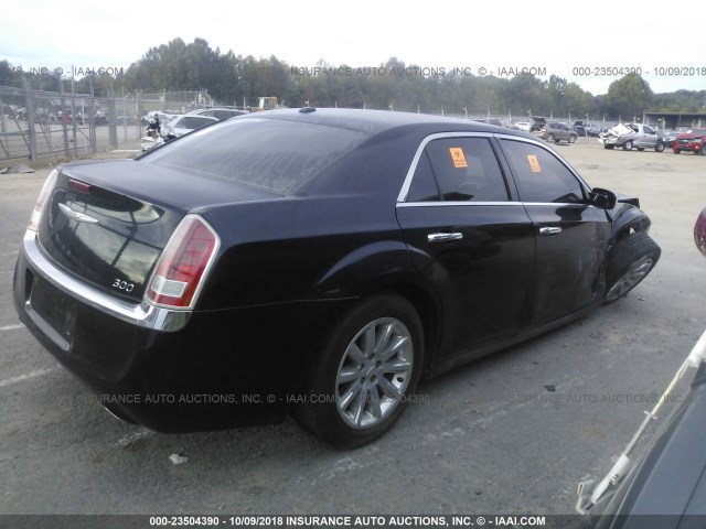 2C3CCACG1CH250676 - 2012 CHRYSLER 300 LIMITED BLACK photo 4