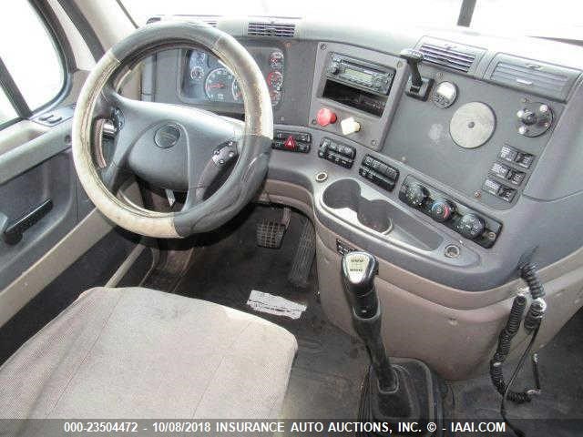 1FUJGLDR5BSAZ3935 - 2011 FREIGHTLINER CASCADIA 125  Unknown photo 5