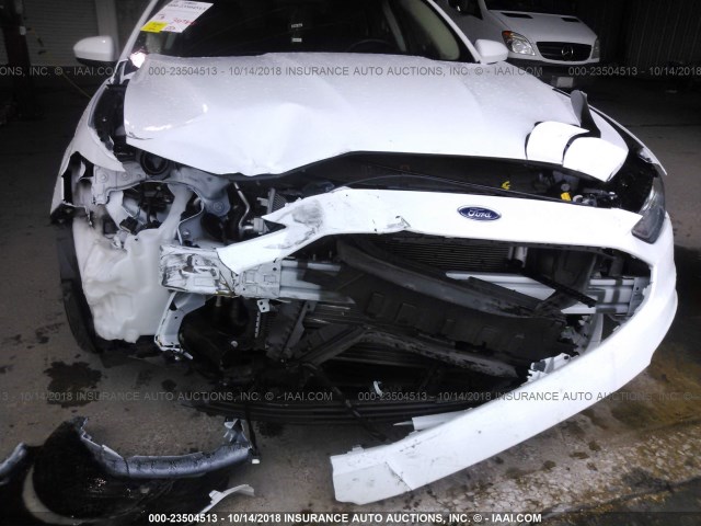 3FA6P0LU1JR102354 - 2018 FORD FUSION SE HYBRID WHITE photo 6