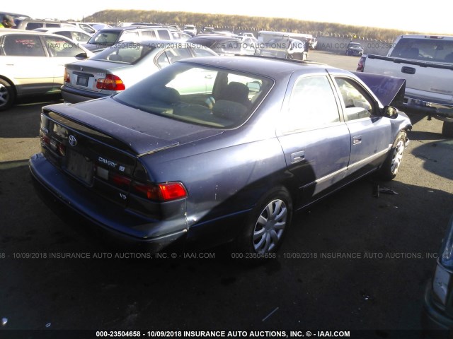 JT2BF22K6V0036292 - 1997 TOYOTA CAMRY LE/XLE Dark Blue photo 4