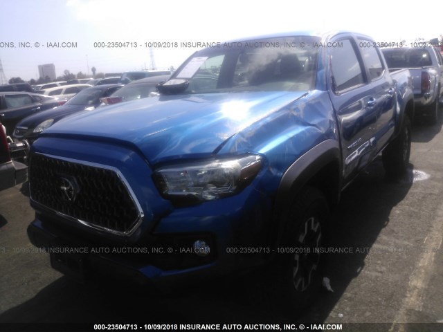 3TMCZ5AN5JM145611 - 2018 TOYOTA TACOMA DBL CAB/SR/TRDSPT/OR/PRO ლურჯი ფოტო 2