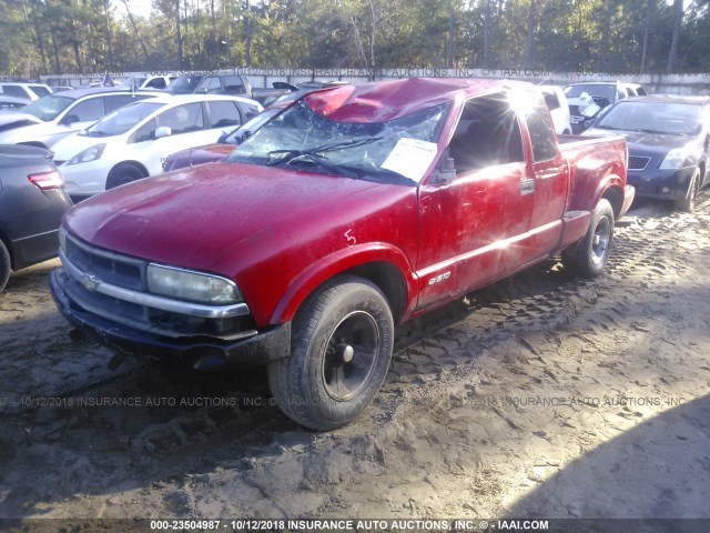 1GCCS19W7Y8201038 - 2000 CHEVROLET S TRUCK S10 RED photo 2